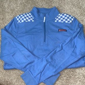 Vineyard vines half zip.